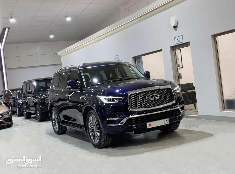 Infiniti QX80 (59,000 Kms)