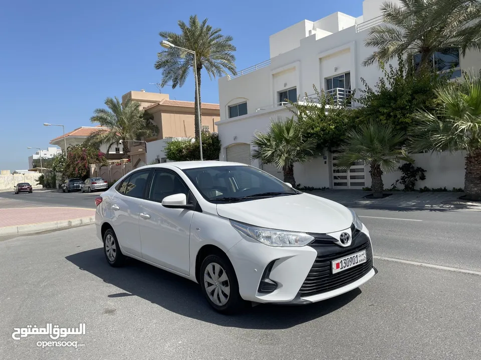 Toyota Yaris 1.5*   Model : *2021*  Color : WHITE  Kilometers used : 88k km