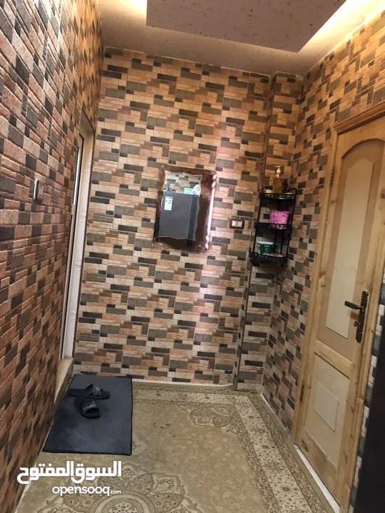 منزل مستقل (طابقين)  للبيع الزرقاء-جناعة ،مدخل منفصل لكل طابق