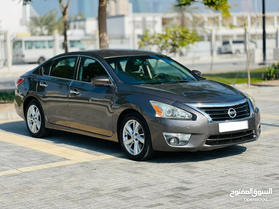 Nissan Altima SV 2014 Model/Full Option/For sale