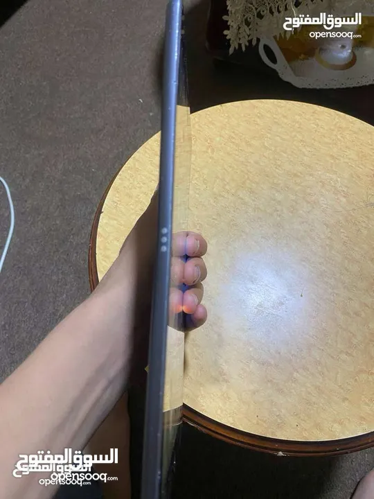 يوجد ايباد الجيل السابع لبيع مساحه 32