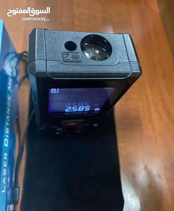 هل سئمت من القياسات اليدوية غير الدقيقة والمستهلكة للوقت؟ نقدم لك   متر الليزر الرقمي الذكي
