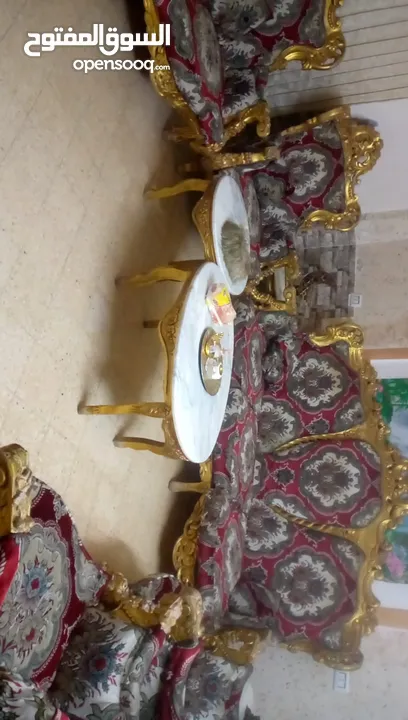 بوفيه للبيع استعمال خفيف + طقم كنب مصري خشب زان 100٪