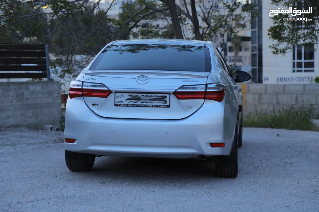 وارد المركزية Toyota Corolla 2018