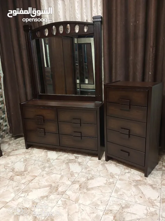 غرفة_نوم_ماستر_ابواب_موديل_الجمال_كوالتي بحاله الوكاله استخدام مده قصيره وخشبها زان ولاتيه وقشره بلو
