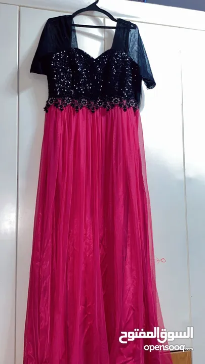 فساتين سهرة