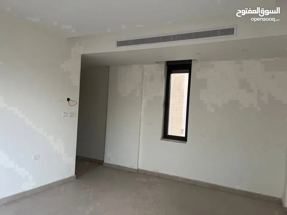 شقه فاخرة البيع في الطيره قرب معهد الطيره