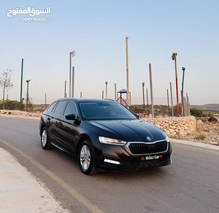 اوكتافيا 2021/20 بالنايلون منمرة من اربع شهور حررق سعرر 95.000 شيكل كاش و نهاائي