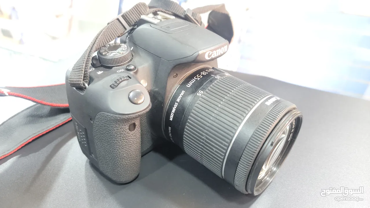 كاميرا كانون الرهيبة  دي 700 ... CANON EOS 700D شبه جديد وخالية من الخدوش