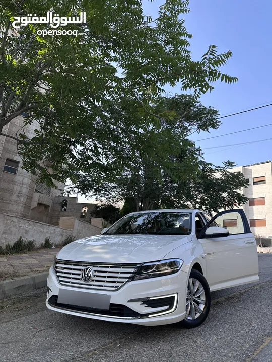 Volkswagen E-Lavida 2019