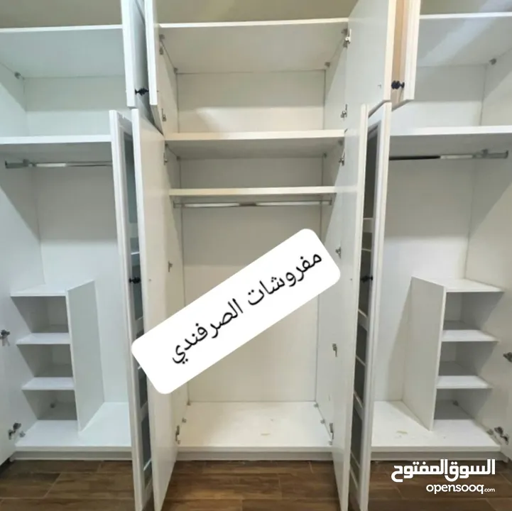 خزائن ملابس خشب لامنيت 18م لاتيه او حسب الطلب احجام كبيره درف او سحاب جميع الوان
