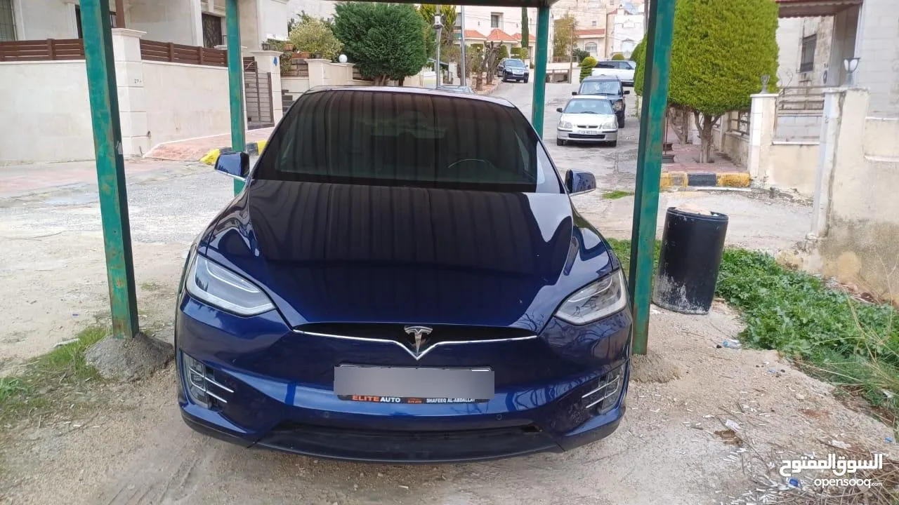 Tesla Model X long Range