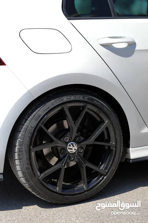 Golf R Line 2018 مطور 1500 تيربو
