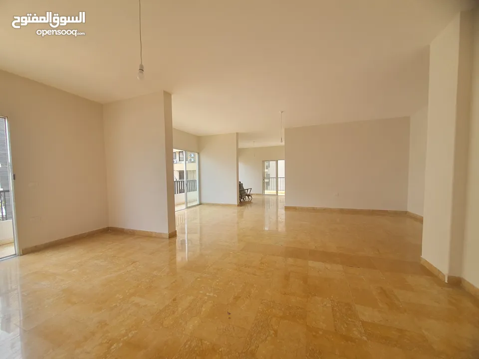 Apartment for sale in Badaro