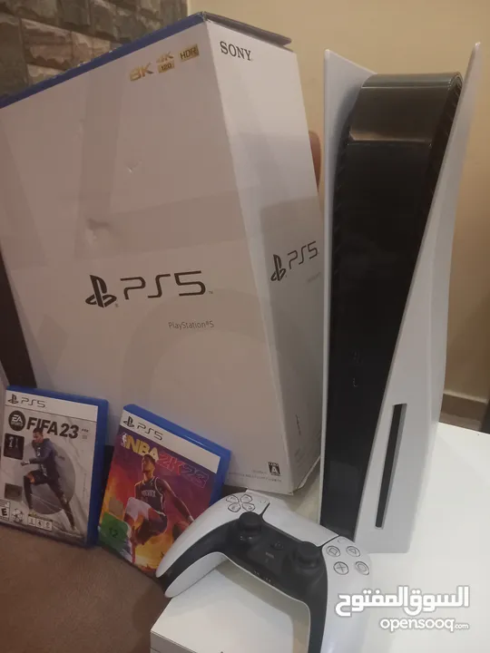 PlayStation 5 1TB شبه جديد مع 2 سي دي NBA2k23 & Fifa2023