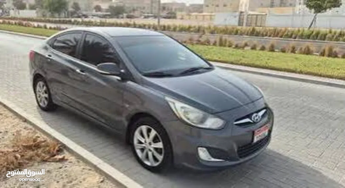 للبيع او البدل اكسنت ديزل 2013 اوتوماتيك 4 غيار