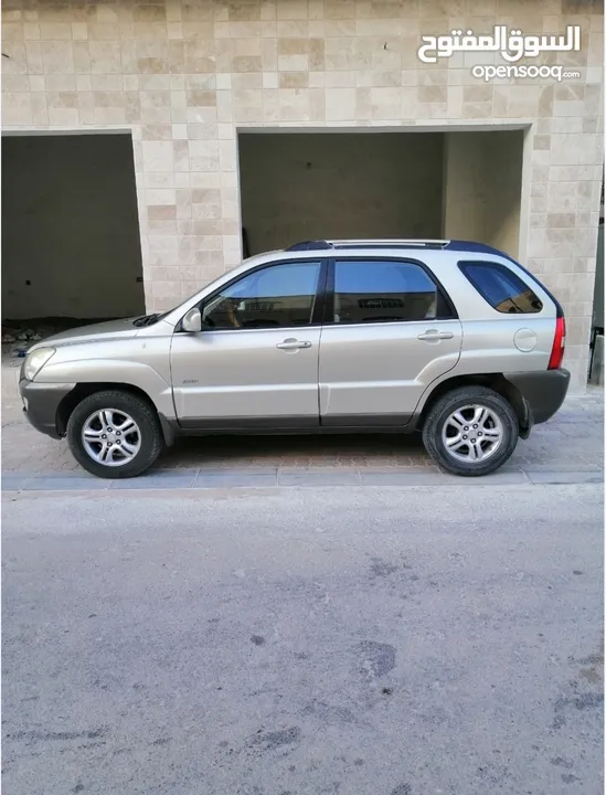 كيا سبورتاج 2005 المحرك 2000 cc