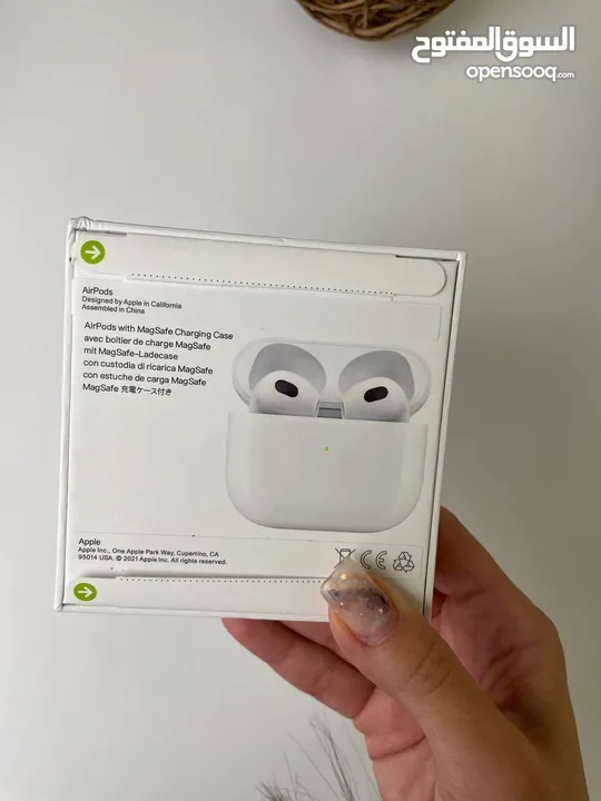 premi airpods pro max ايربودز برو 3 سيمي سيريال نمبر  by appel