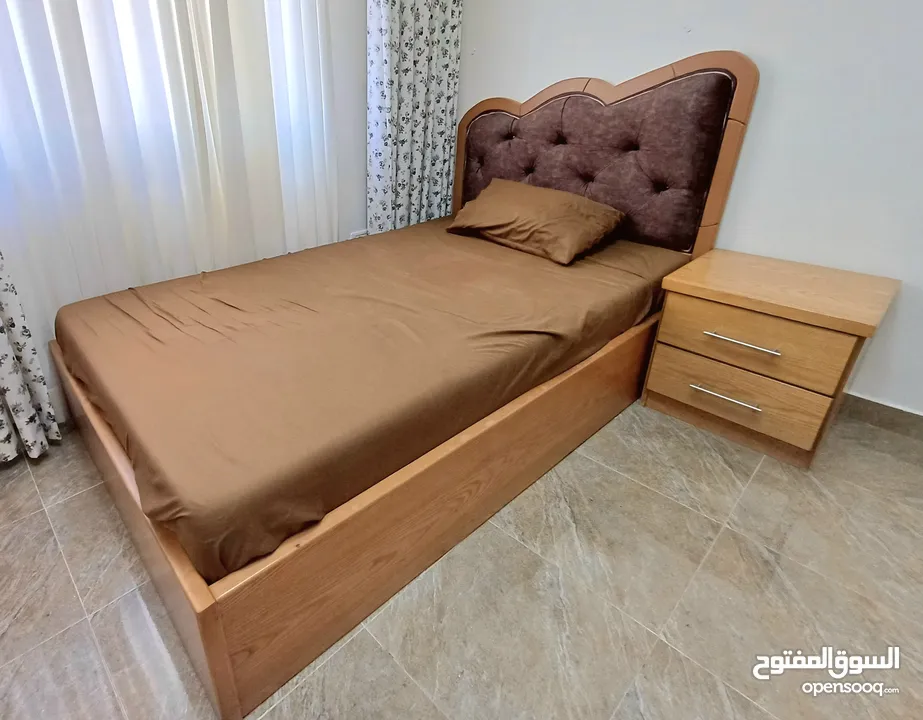 للبيع غرفة نوم ماستر