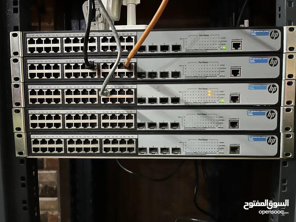 عده موديلات Cisco  POE 24port