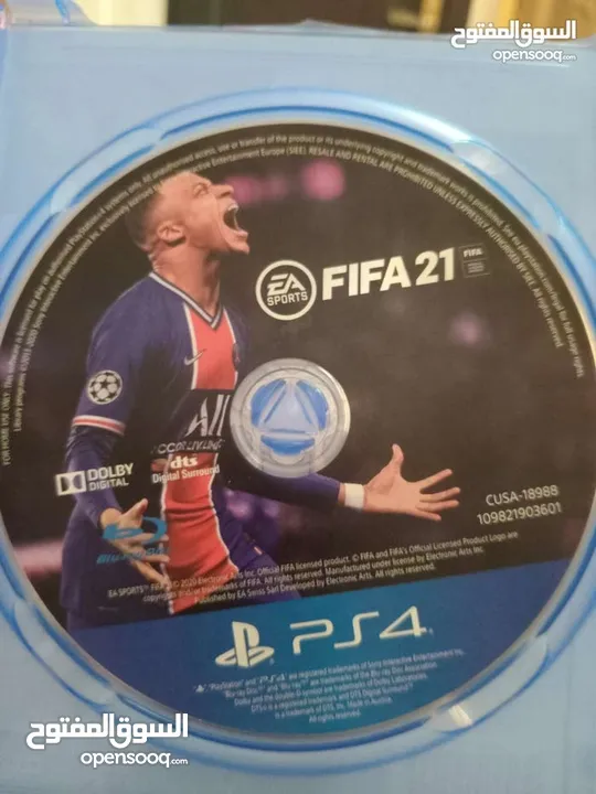 CD FIFA 18 + FIFA 21 PS4 للبيع