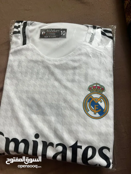 تيشيرت النادي الملكي مبابي صناعة مصرية خامة جيده جداً المقاسات    M  L  XL  XXL