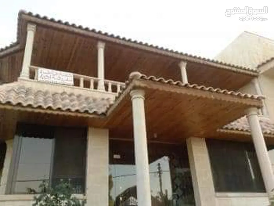 تركيب كافة اعمال القرميد ....