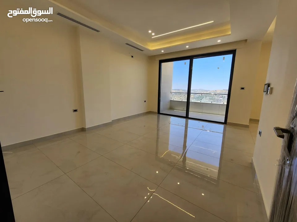 شقة فارغة للبيع في دابوق- REF:14660