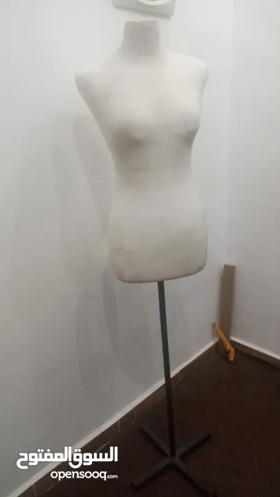 معدات محل خياطه للبيع