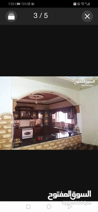 للبيع    مجمع تجاري.   ثلاث مخازن + شقق عدد ثنين   بدخل شهري