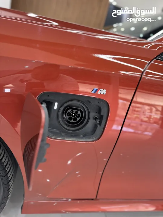 بلج ان هايبرد BMW330e