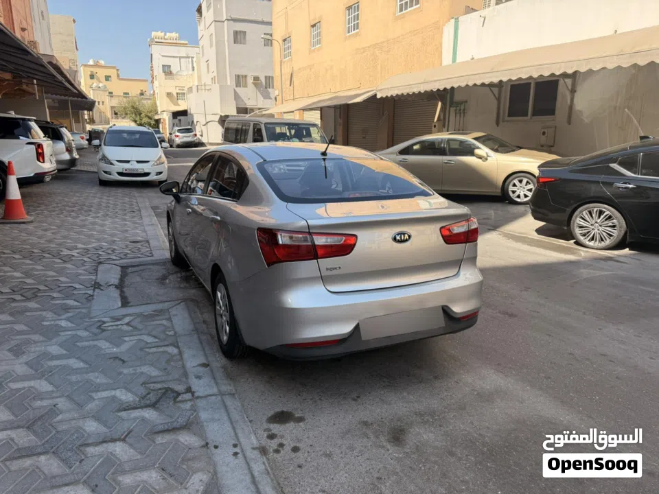 للبيع كيا ريو موديل 2016
