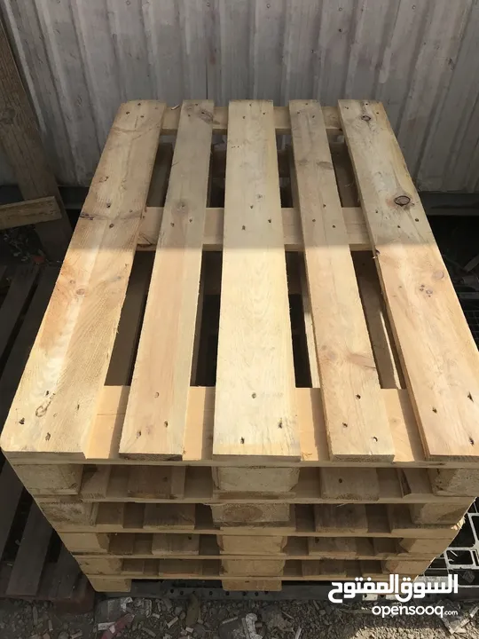 طبليات  خشب  للبيع  ..  wooden pallets طبليات خشب مستعمل نظيف للبيع بالرياض جميع المقاسات