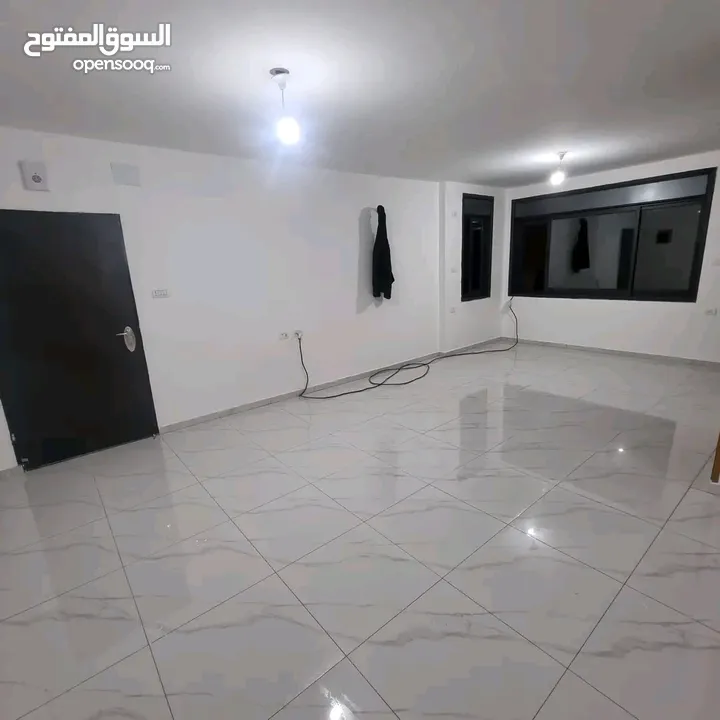 شقة للبيع بالقرب من عسل وبصل.جيب عفشك.واسكن.