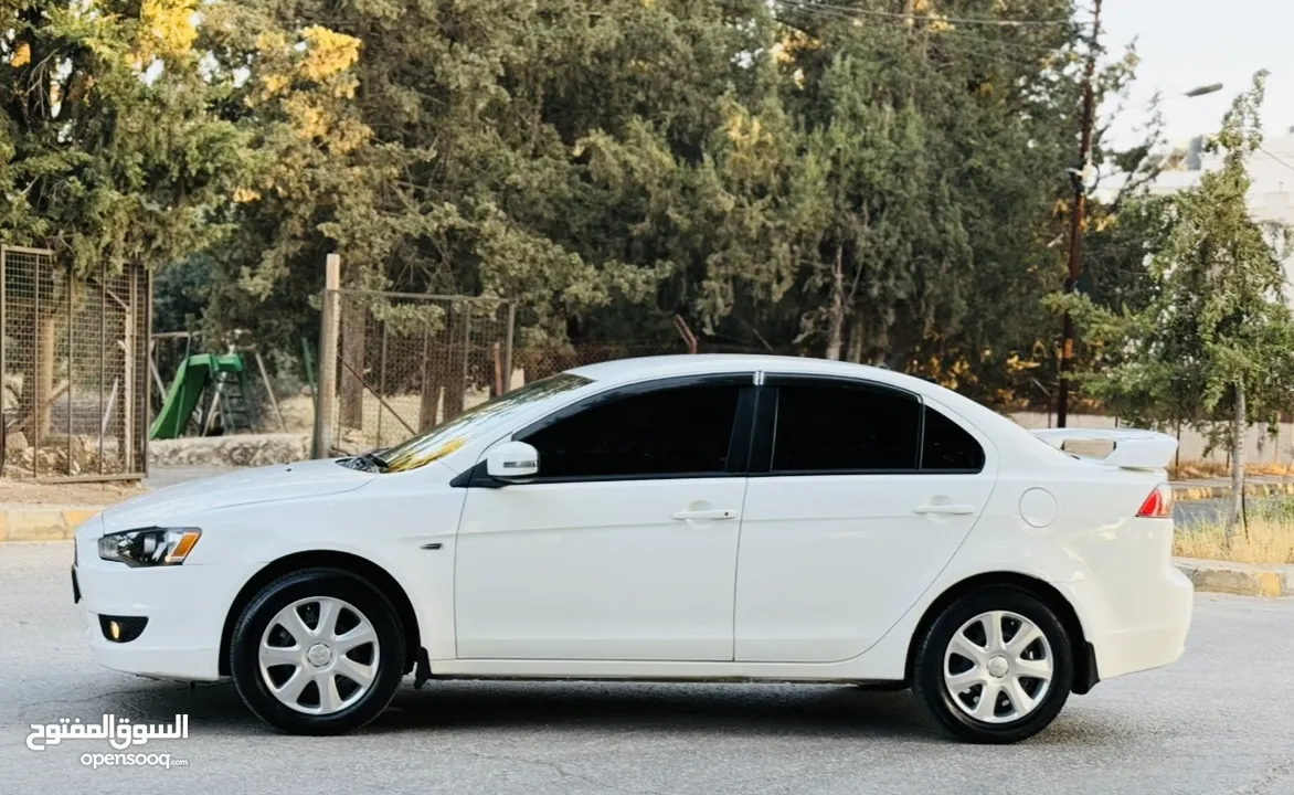 ميتسوبيشي لانسر موديل 2015 ماتور 1600 جير اوتماتيك استخدام شخصي