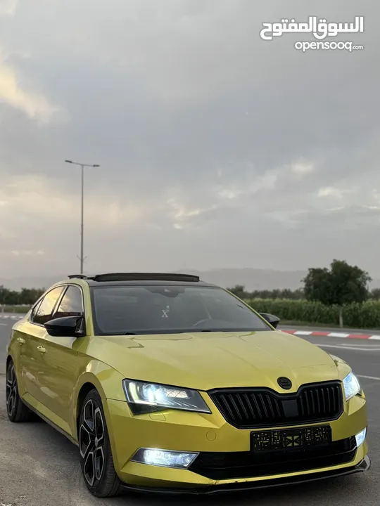 سكودا سوبيرب بنزين 2*4 مطور 2000 فل مع بنوراما