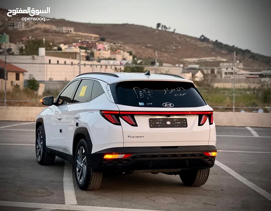 هونداي توسان /2022 فل الفل بدون فتحة سقف  2x4 ///240Hp بنزين + كهرباء  ( Haybrid) 1600cc