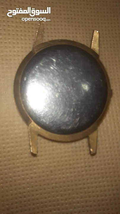 ساعة قديمة وقطعه نادرة تخص امير سعودي