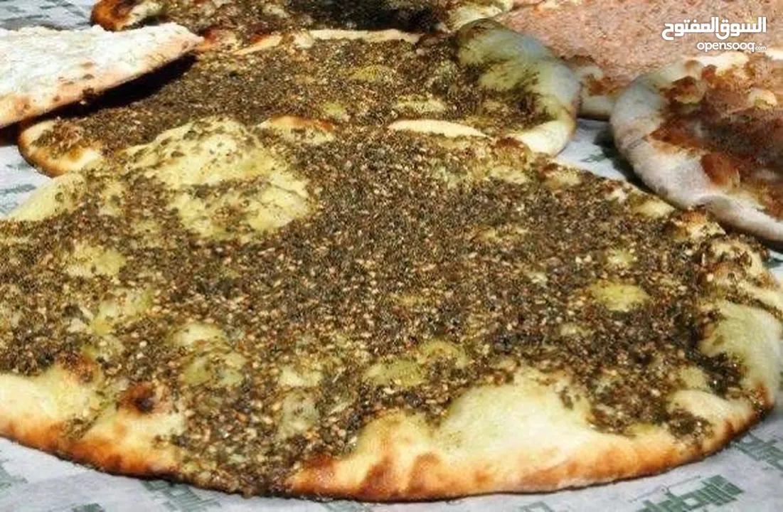 مطعم معجنات للبيع يعمل منذ 1995لغايه الان بشكل ممتاز  موقع ممتاز وله زبائن تبحث عن الجوده والطعم