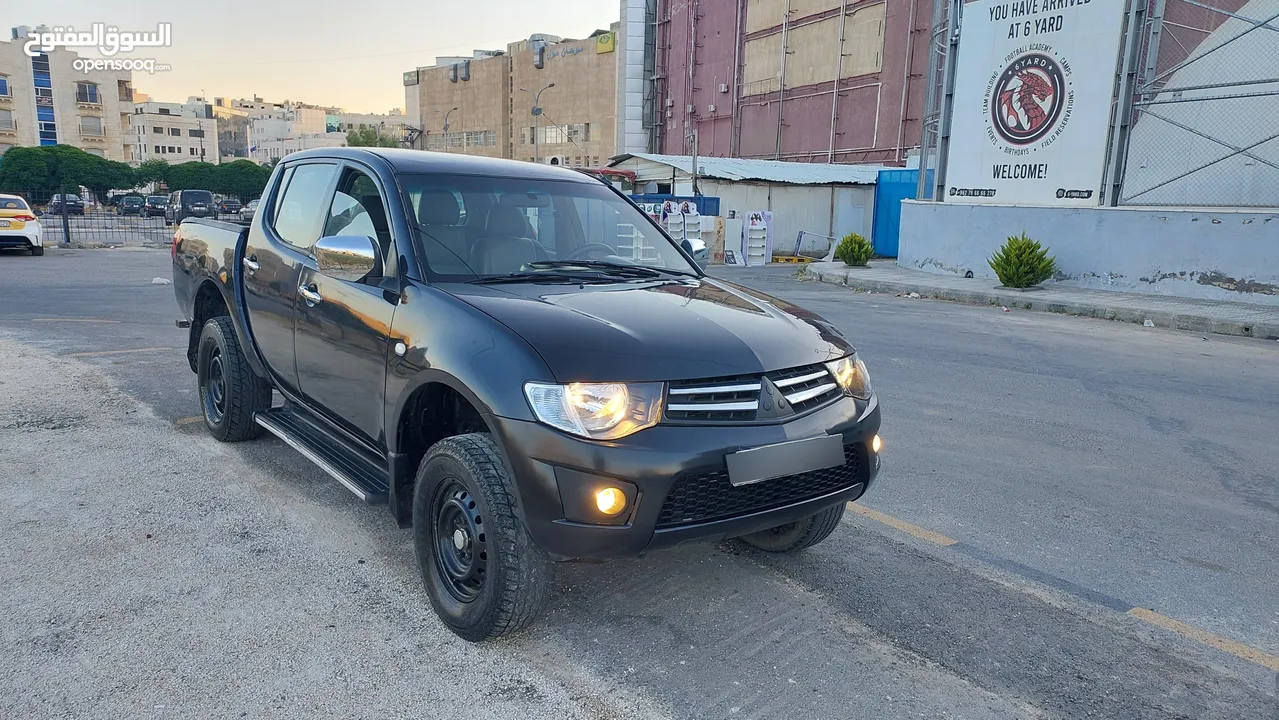 تم تخفيض السعر/متسوبيشي l200 دبل كابين للبيع