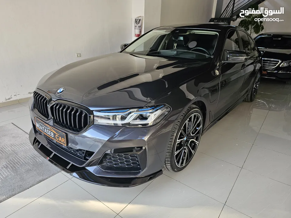 هايبرد BMW  530e