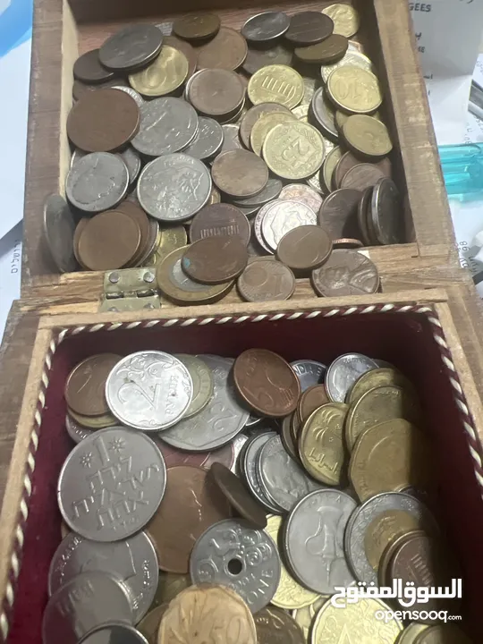 عملات قديمة متنوعة ونادرة Coins (1950s-2010s)