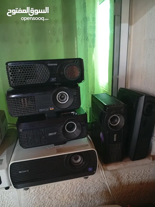 اجهزة عرض صوت وصورة شاشات بروجكتر شاشات عرض