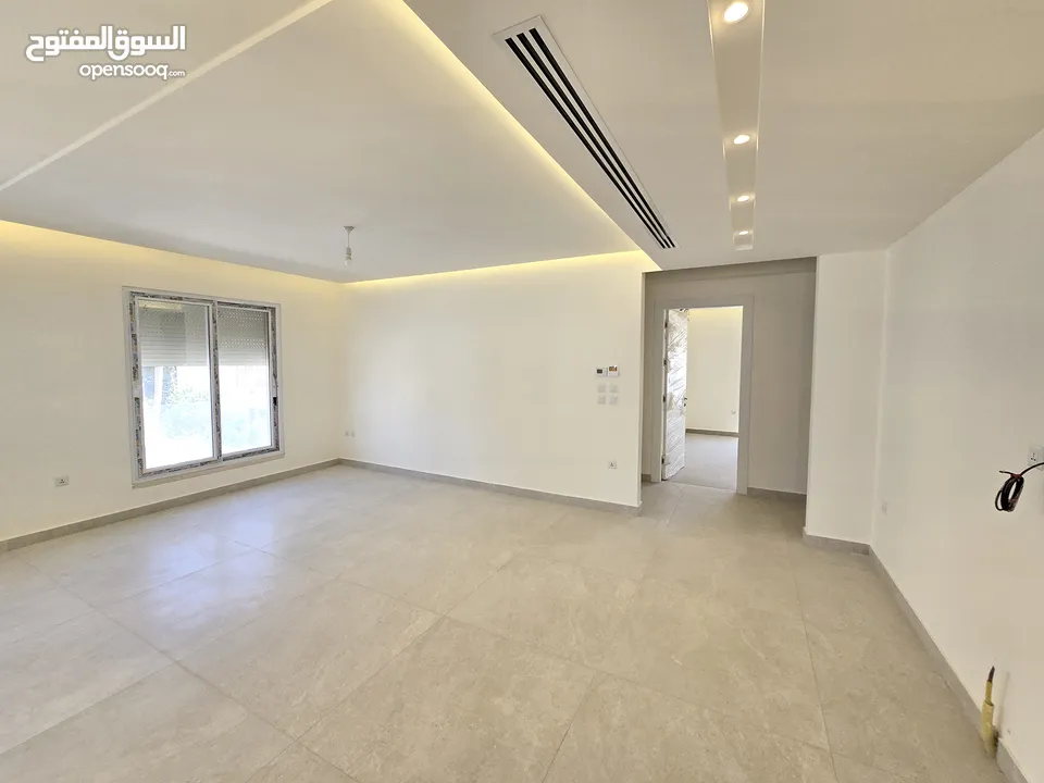 عبدون شقة جديدة للإيجار مساحة 180 متر طابق اول