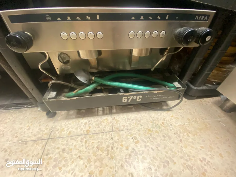 معدات مطعم للبيع