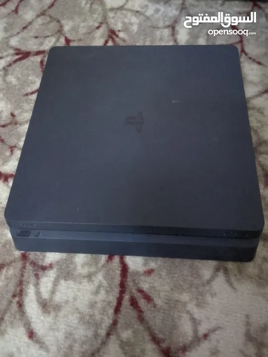 ps4 معدل مع كرتونته