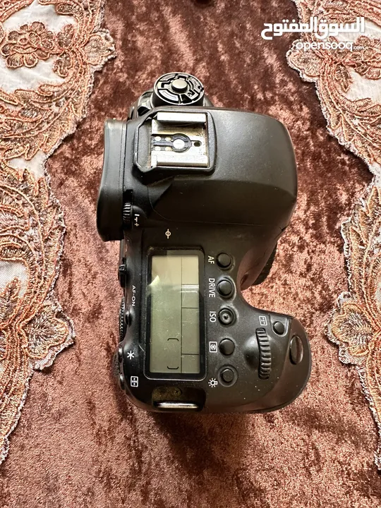 كاميرا 6D MARK II