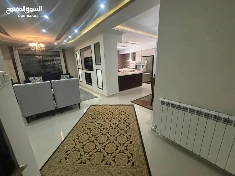 شقه مفروشه للايجار في البيره فرب البنك الإسلامي العربي ومطعم سامر