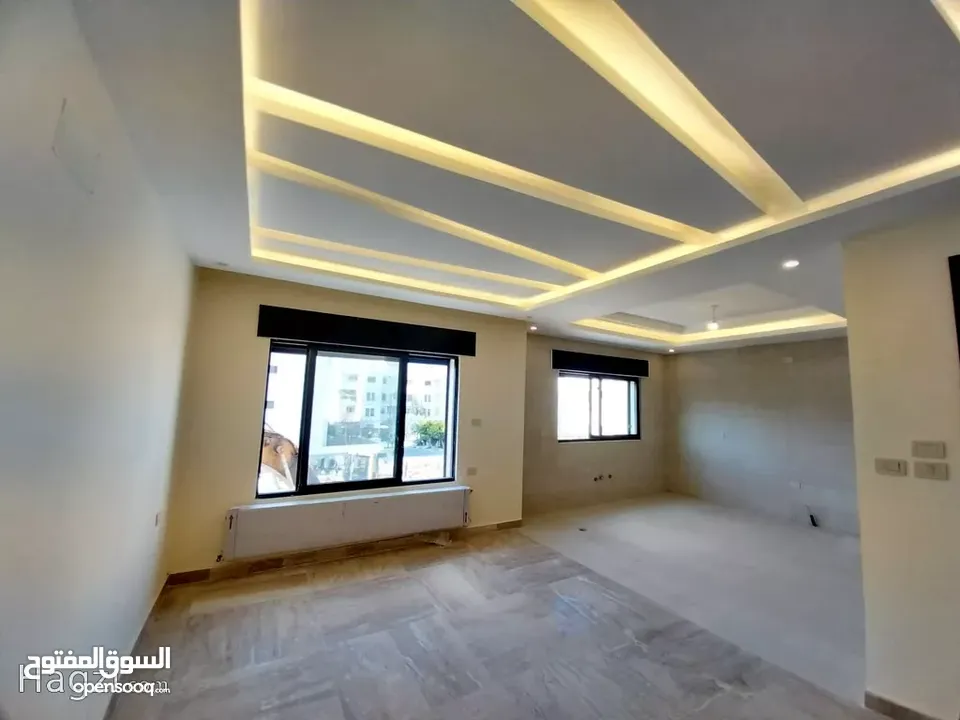 شقة فخمة طابق ارضي بمساحة 190 متر مع حديقة و ترس بمساحة 140 متر للبيع ... ( Property ID : 30566 )