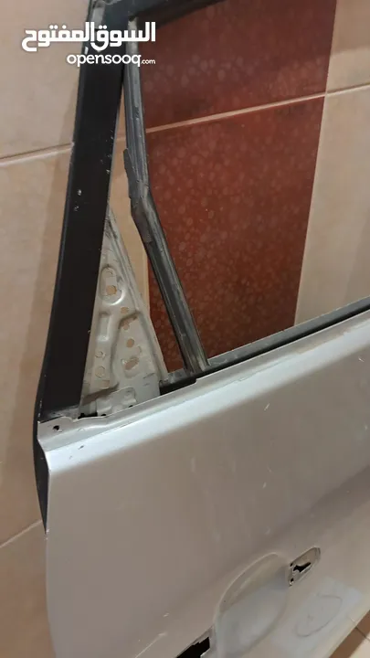باب خلفي يمين هونداي hd